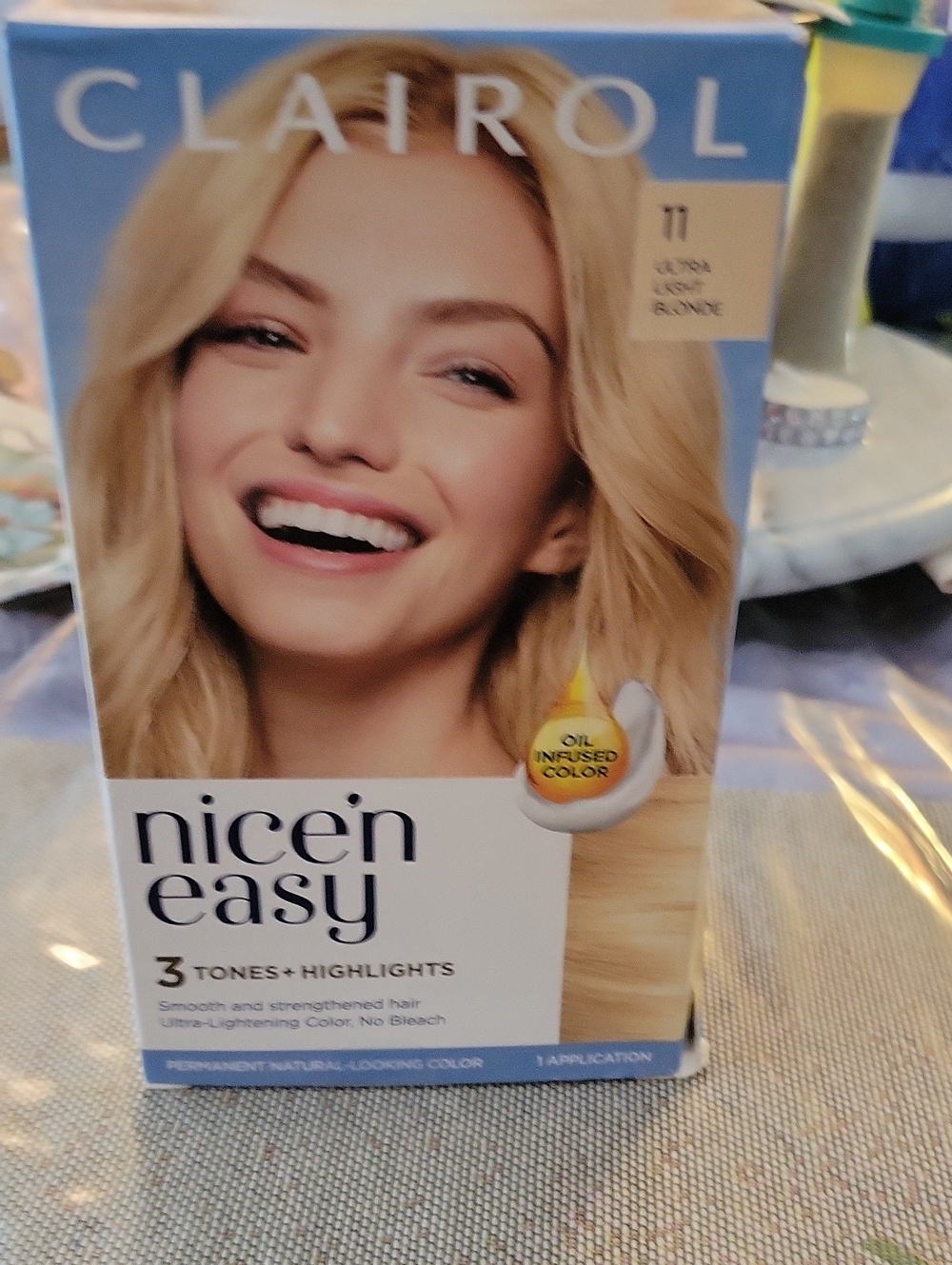 Nice'n Easy Ultra Light Blonde Hair Color - Blonde